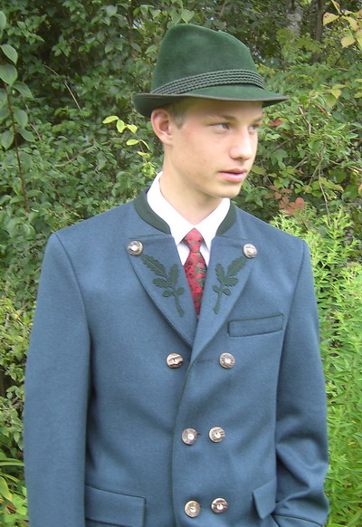 Beschreibung: Beschreibung: Beschreibung: C:\hpneu\axel0907red.jpg