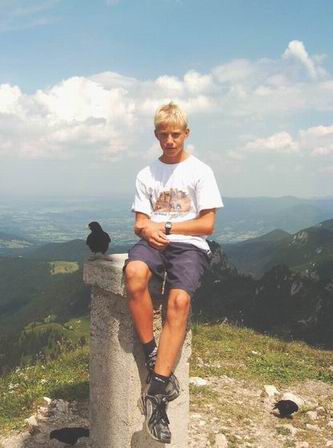 Beschreibung: Beschreibung: Beschreibung: C:\hpneu\axelbw0603.jpg