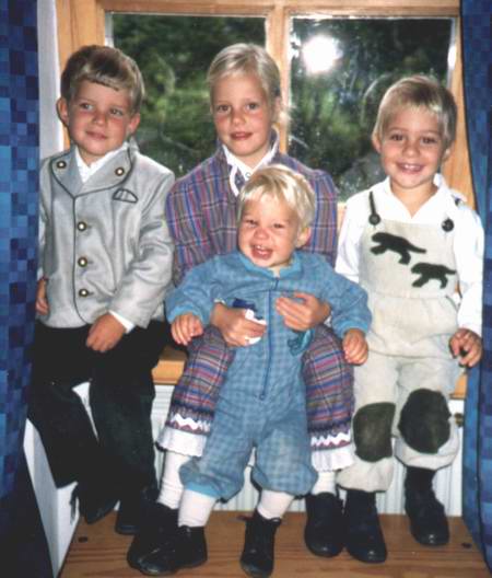 Beschreibung: Beschreibung: Beschreibung: Beschreibung: Beschreibung: C:\hpneu\vierfenster.jpg